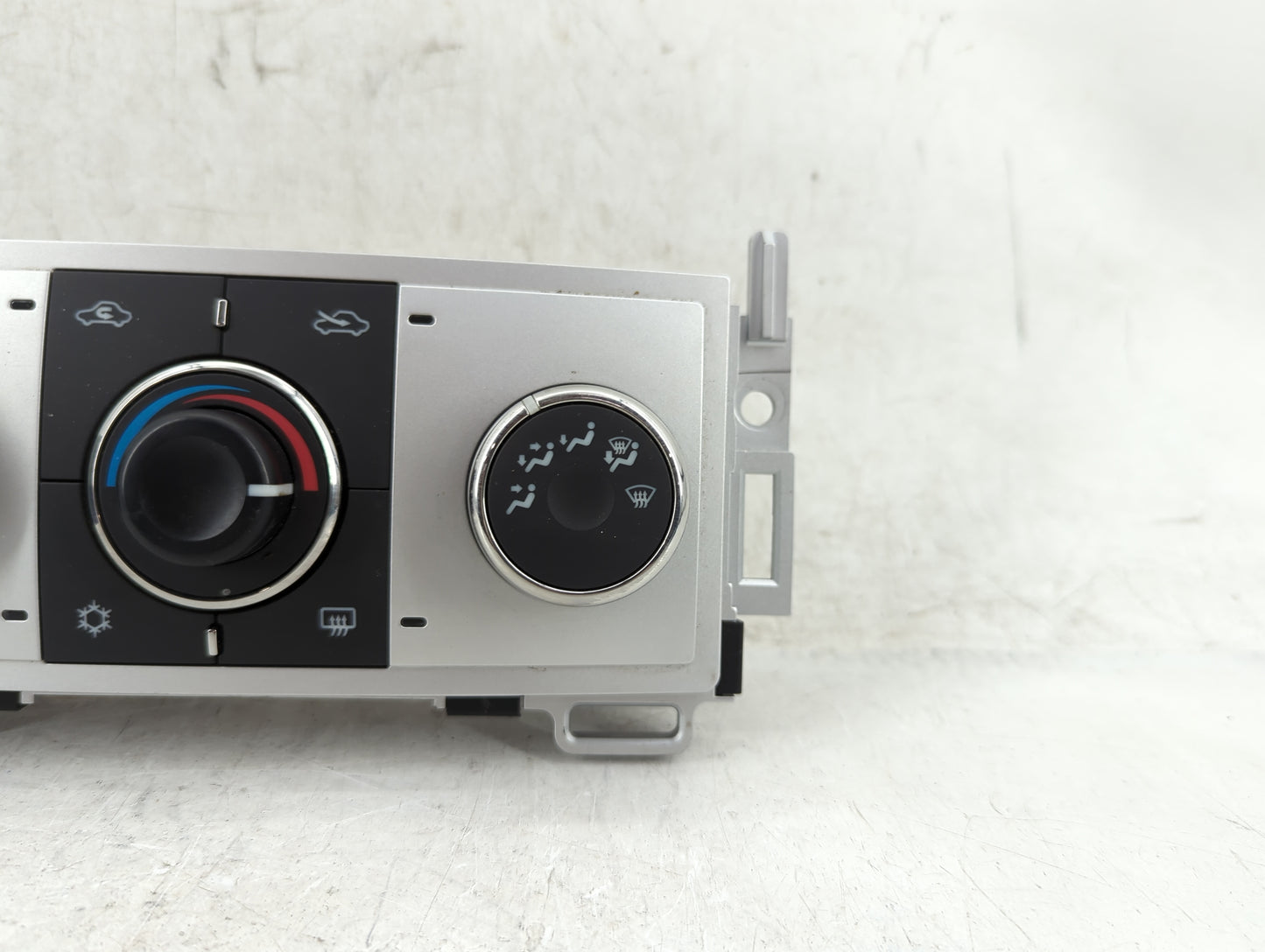 2008-2012 Chevrolet Malibu Climate Control Module Temperature AC/Heater Replacement Fits Fits 2008 2009 2010 2011 2012 OEM U