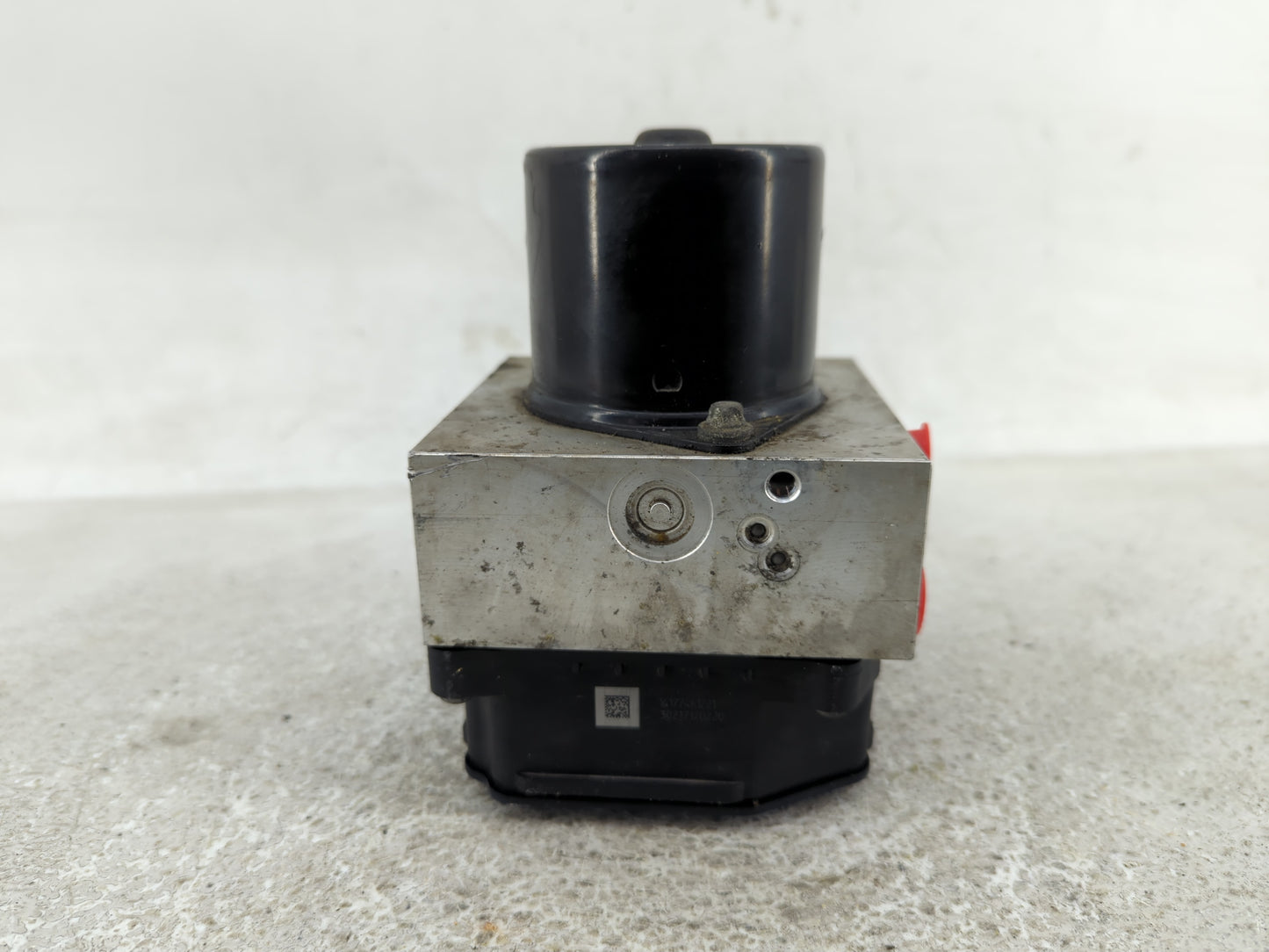 2013-2016 Chevrolet Malibu ABS Pump Control Module Replacement Fits Fits 2012 2013 2014 2015 2016 OEM Used Auto Parts - Oemu