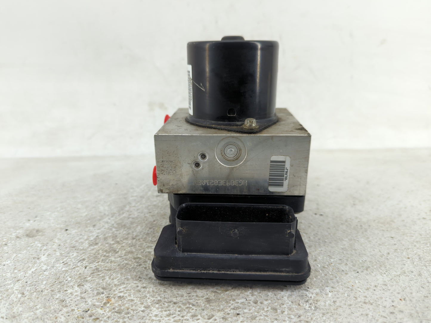2013-2016 Chevrolet Malibu ABS Pump Control Module Replacement Fits Fits 2012 2013 2014 2015 2016 OEM Used Auto Parts - Oemu