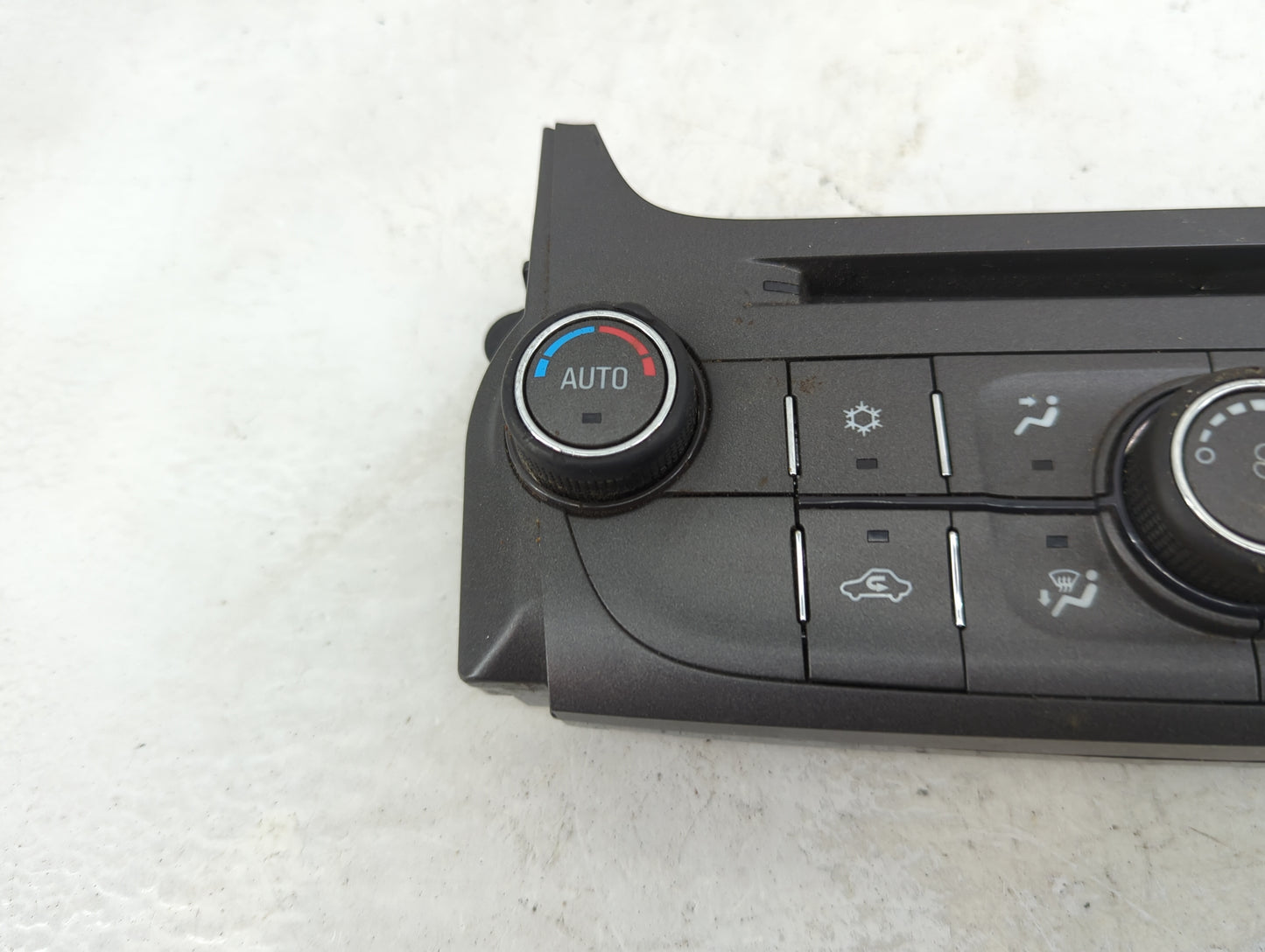 2013-2015 Chevrolet Malibu Climate Control Module Temperature AC/Heater Replacement Fits Fits 2013 2014 2015 OEM Used Auto P