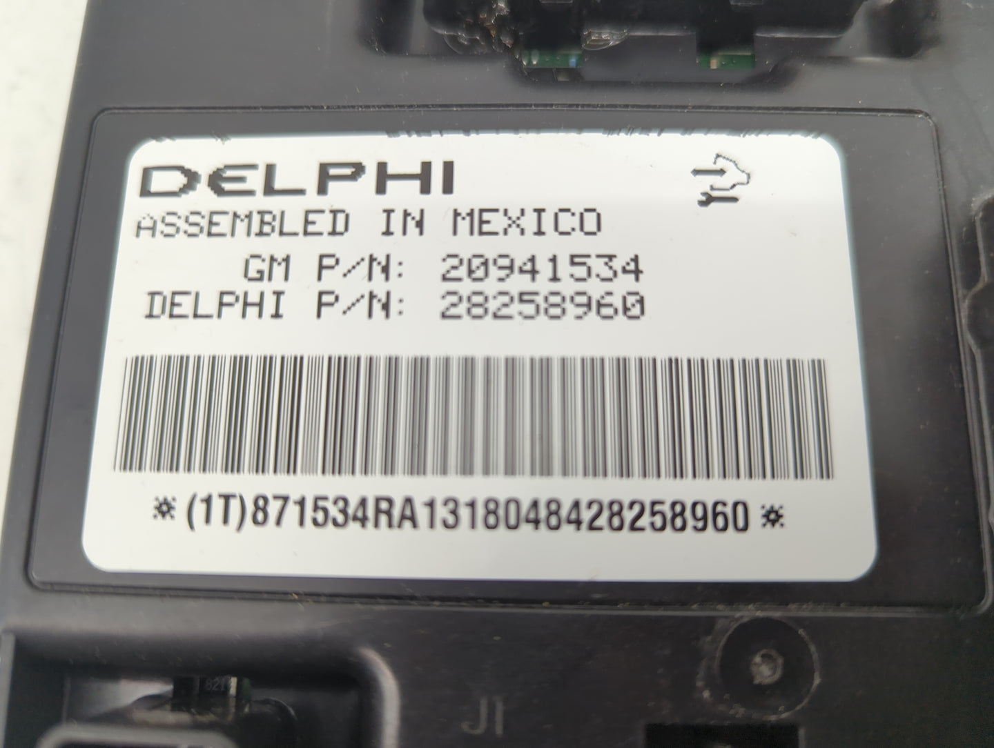 2010-2012 Chevrolet Malibu Body Control Module Bcm Inner Cabin Fuse Box - Oemusedautoparts1.com
