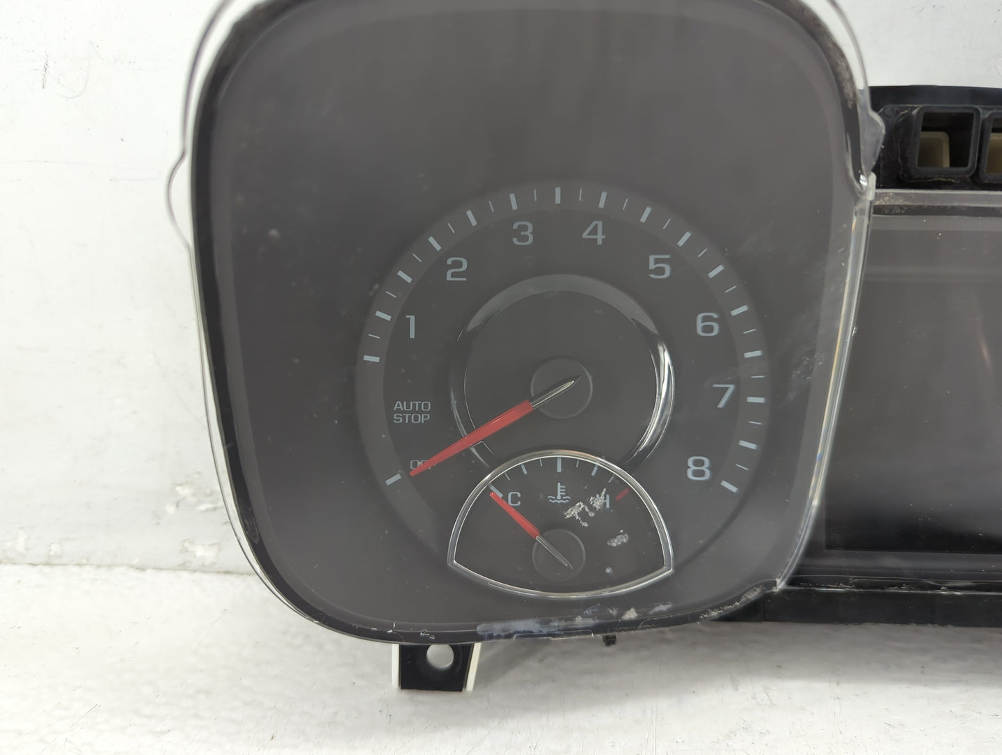 2014-2016 Chevrolet Malibu Instrument Cluster Speedometer Gauges Fits Fits 2014 2015 2016 OEM Used Auto Parts - Oemusedautop