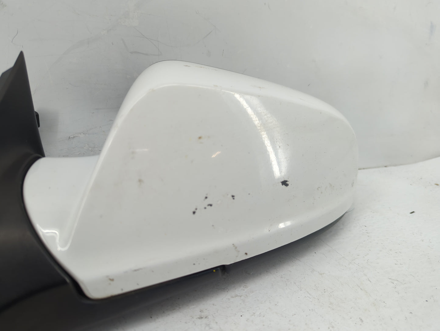 2008-2012 Chevrolet Malibu Driver Side View Mirror - Left Door Mirror OEM Used - Oemusedautoparts1.com
