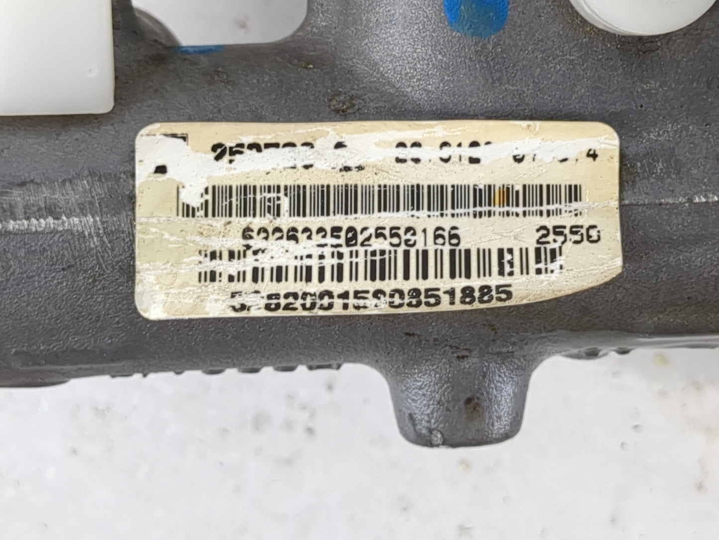 2008-2012 Chevrolet Malibu Brake Master Cylinder - Oemusedautoparts1.com
