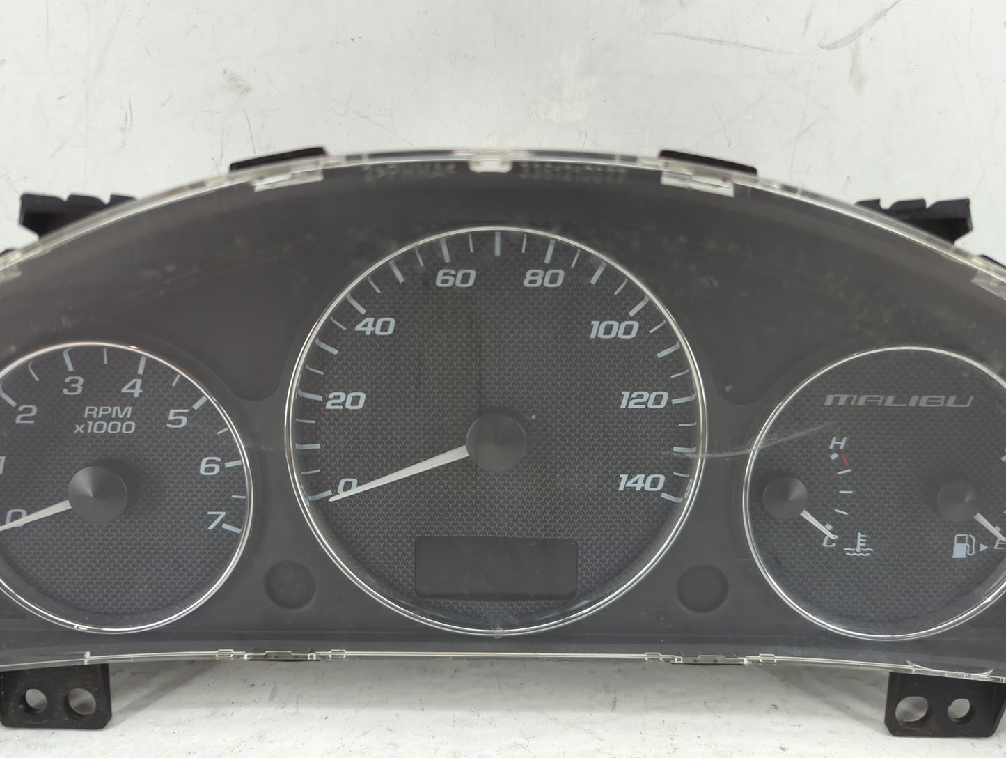 2004-2008 Chevrolet Malibu Instrument Cluster Speedometer Gauges Fits Fits 2004 2005 2006 2007 2008 OEM Used Auto Parts - Oe