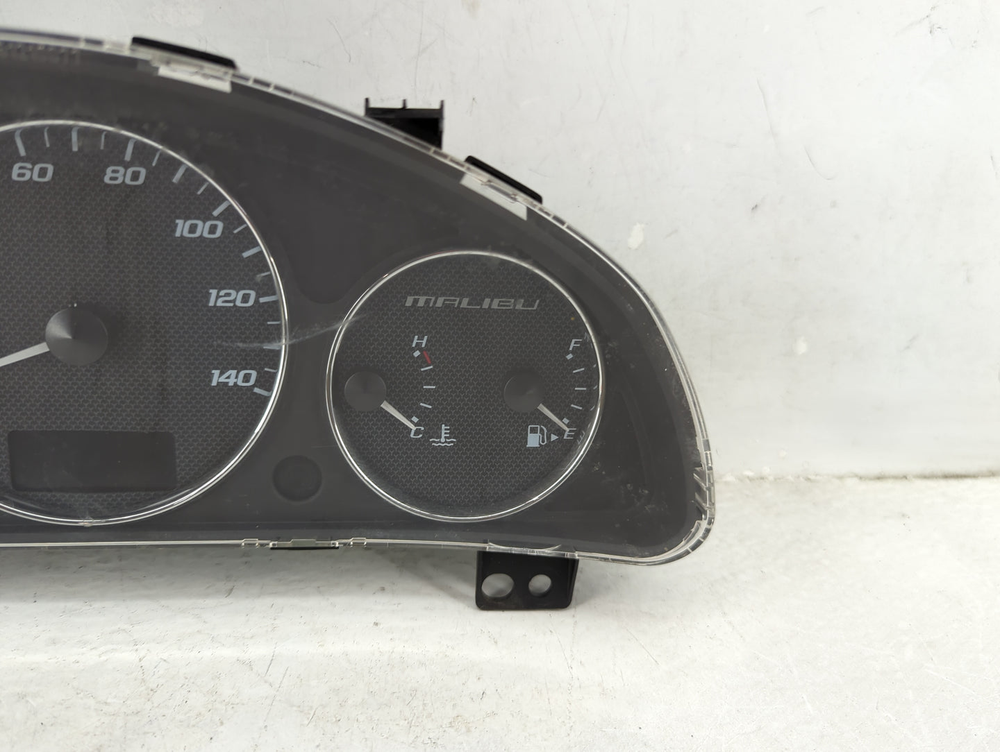 2004-2008 Chevrolet Malibu Instrument Cluster Speedometer Gauges Fits Fits 2004 2005 2006 2007 2008 OEM Used Auto Parts - Oe