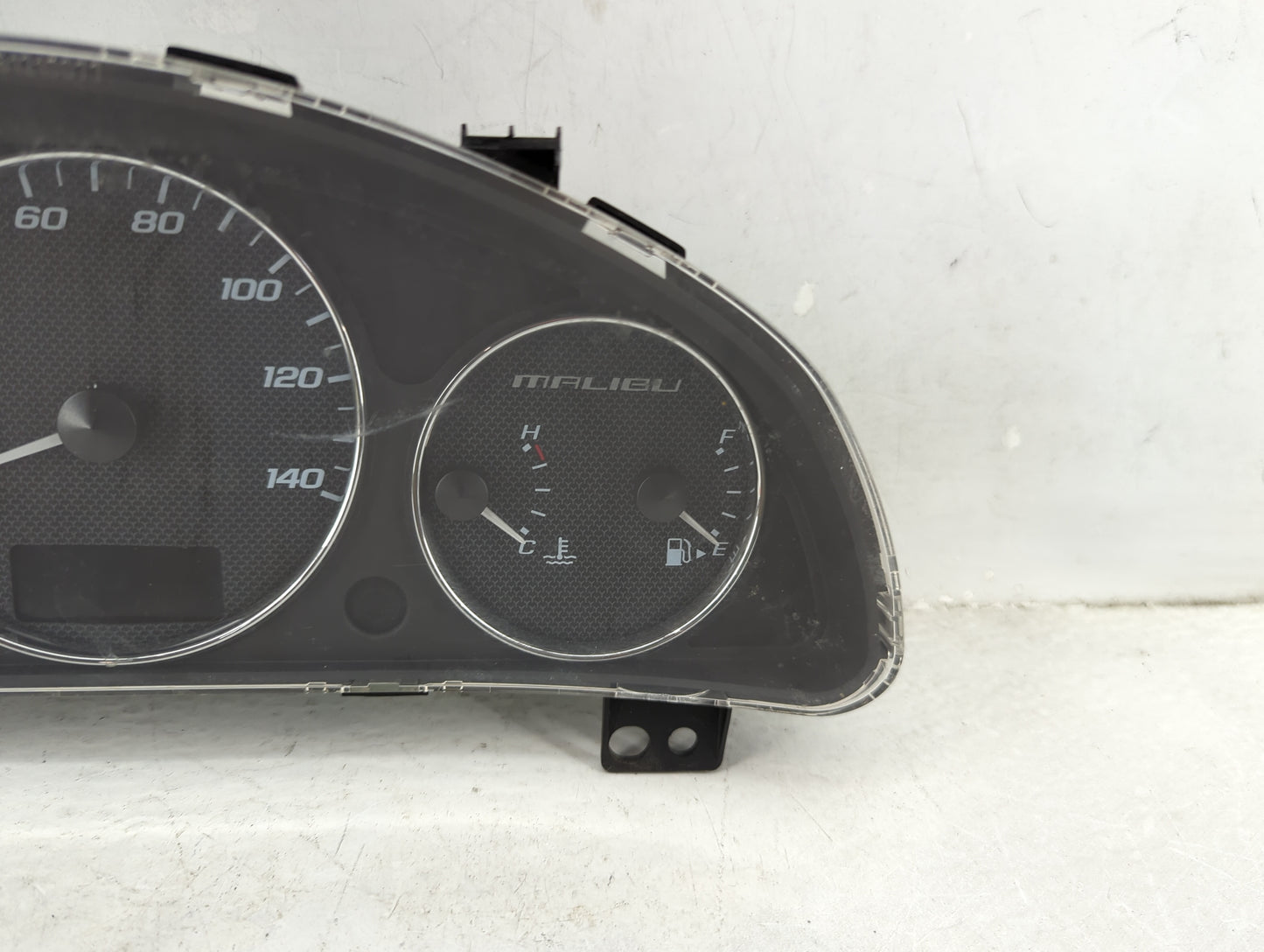 2004-2008 Chevrolet Malibu Instrument Cluster Speedometer Gauges Fits Fits 2004 2005 2006 2007 2008 OEM Used Auto Parts - Oe