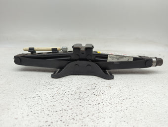 compare product 2012 Chevrolet Malibu Spare Scissor Car Jack 877566