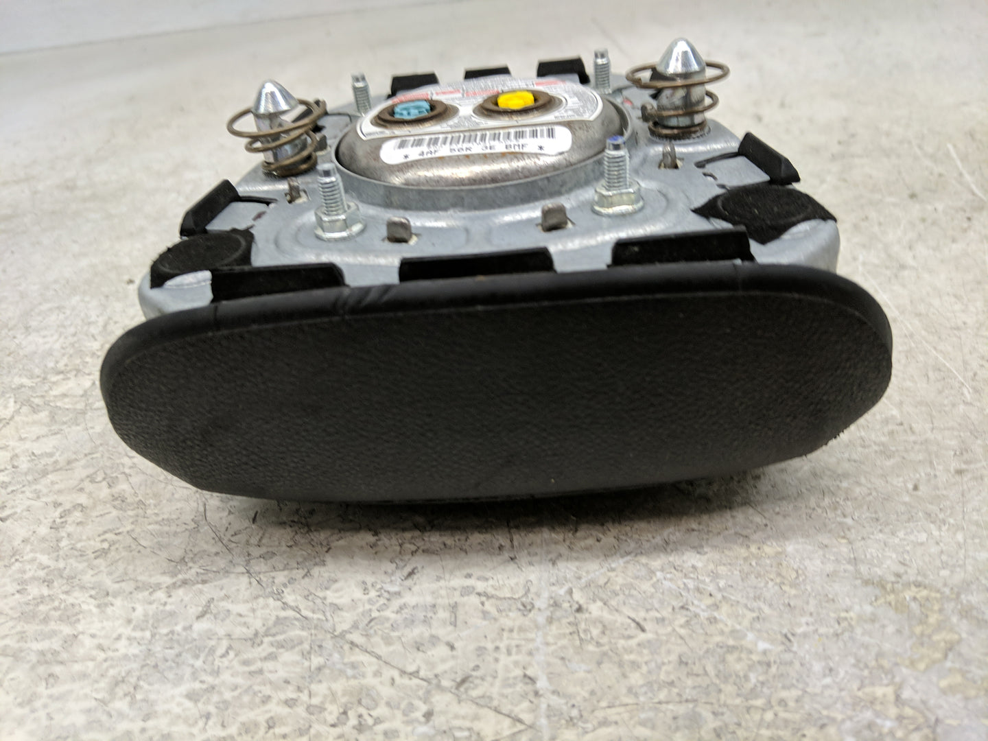 2013-2016 Chevrolet Malibu Air Bag Driver Left Steering Wheel Mounted - Oemusedautoparts1.com