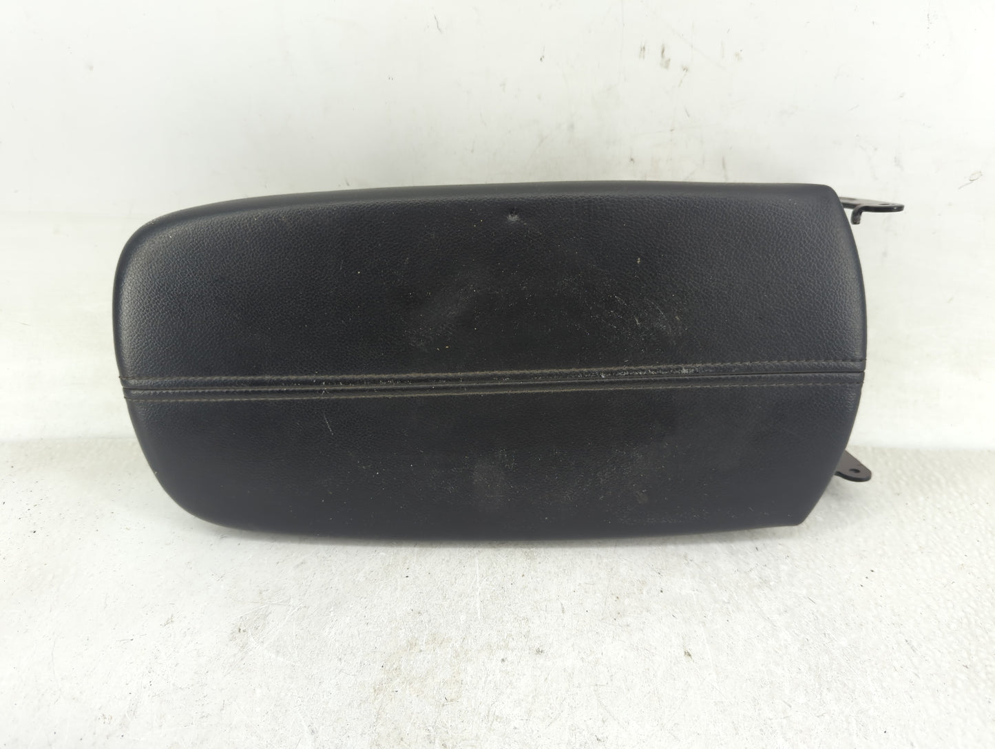 2016-2018 Chevrolet Malibu Center Console Armrest Cover Lid Fits Fits 2016 2017 2018 OEM Used Auto Parts - Oemusedautoparts1