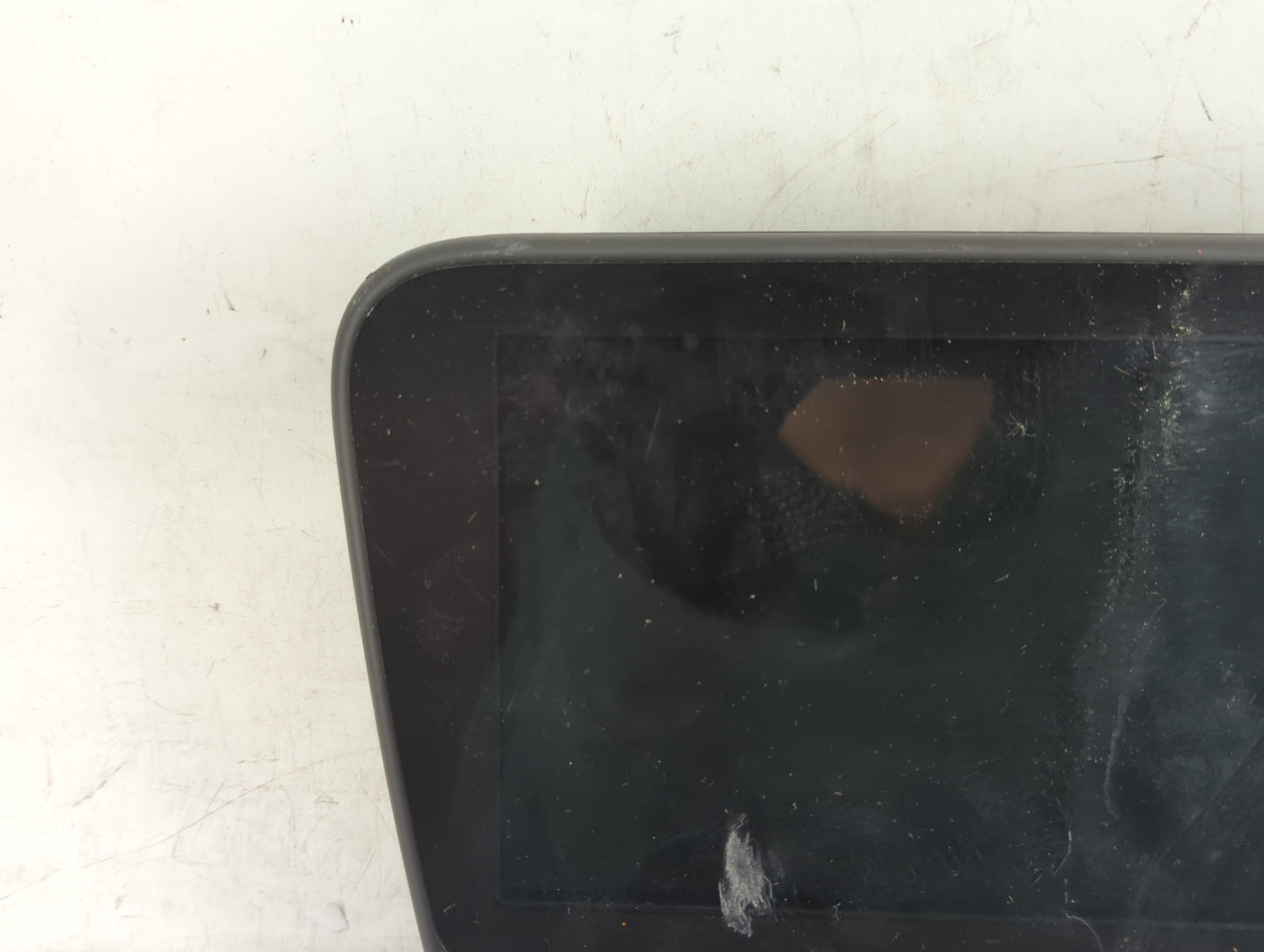 Chevrolet Malibu Information Display Screen - Oemusedautoparts1.com