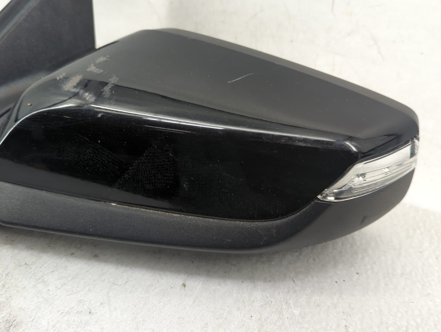 2016-2018 Chevrolet Malibu Driver Side View Mirror - Left Door Mirror OEM Used - Oemusedautoparts1.com