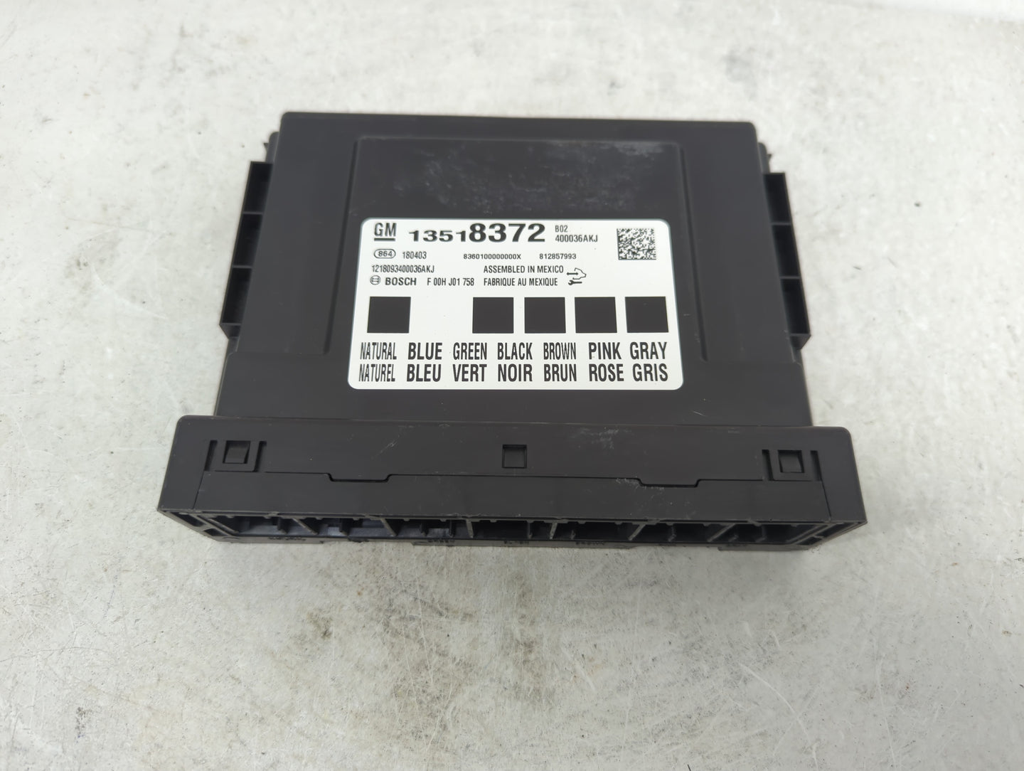 2017-2018 Chevrolet Malibu Body Control Module Bcm Inner Cabin Fuse Box - Oemusedautoparts1.com