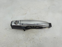 2008 Chevrolet Malibu Driver Front Left Door Handle Exterior Assembly 925803 - Oemusedautoparts1.com
