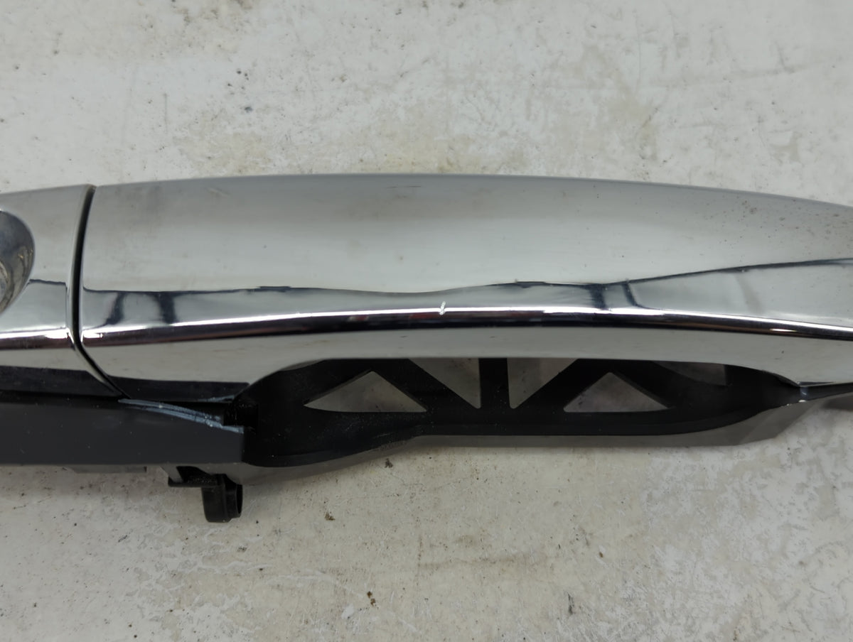 2008 Chevrolet Malibu Driver Front Left Door Handle Exterior Assembly 925803 - Oemusedautoparts1.com