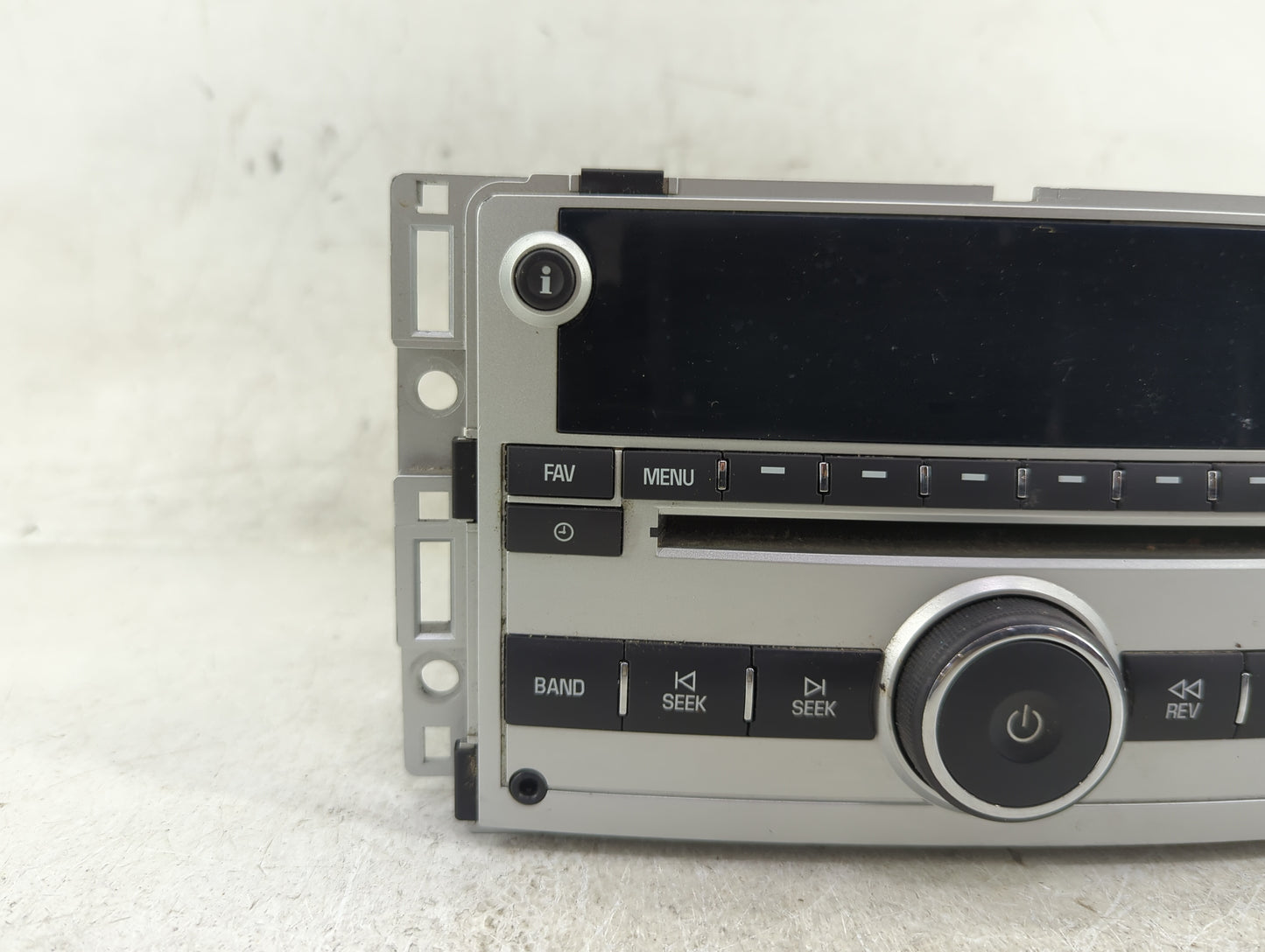 2009-2012 Chevrolet Malibu Radio AM FM Cd Player Receiver Replacement Fits Fits 2009 2010 2011 2012 OEM Used Auto Parts - Oe