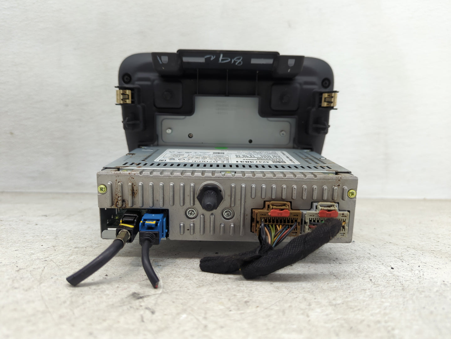 2016 Chevrolet Malibu Radio AM FM Cd Player Receiver Replacement Fits OEM Used Auto Parts - Oemusedautoparts1.com