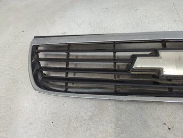 2006-2007 Chevrolet Malibu Front Grille Bumper Not Included