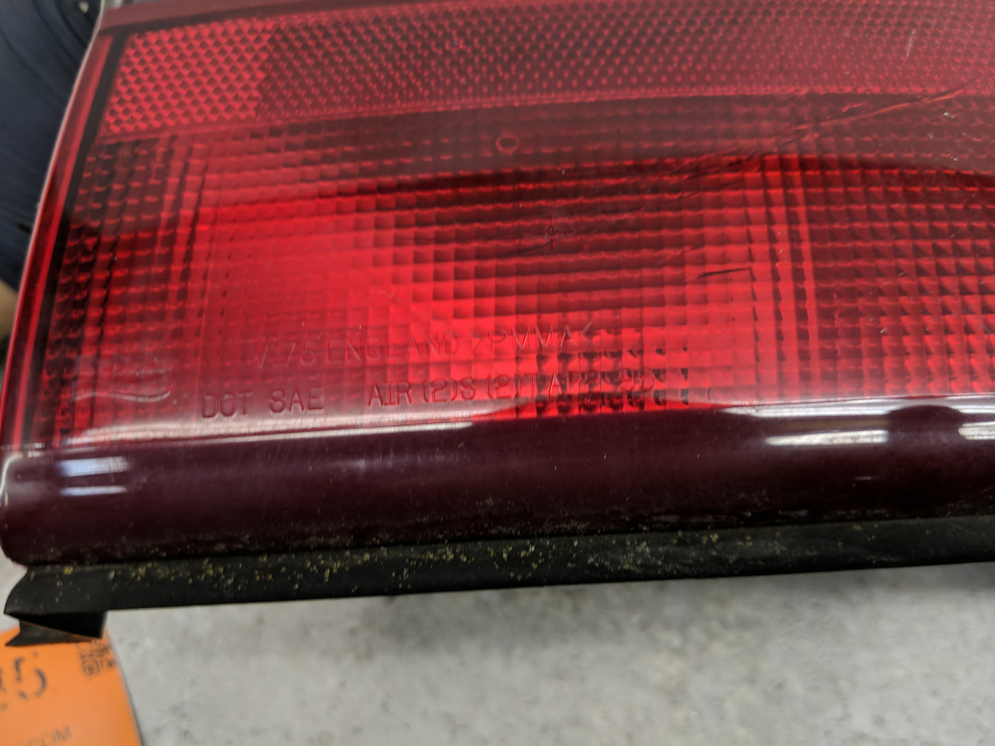 1997-2005 Chevrolet Malibu Driver Left Side Deck Lid Mounted Tail Light - Oemusedautoparts1.com
