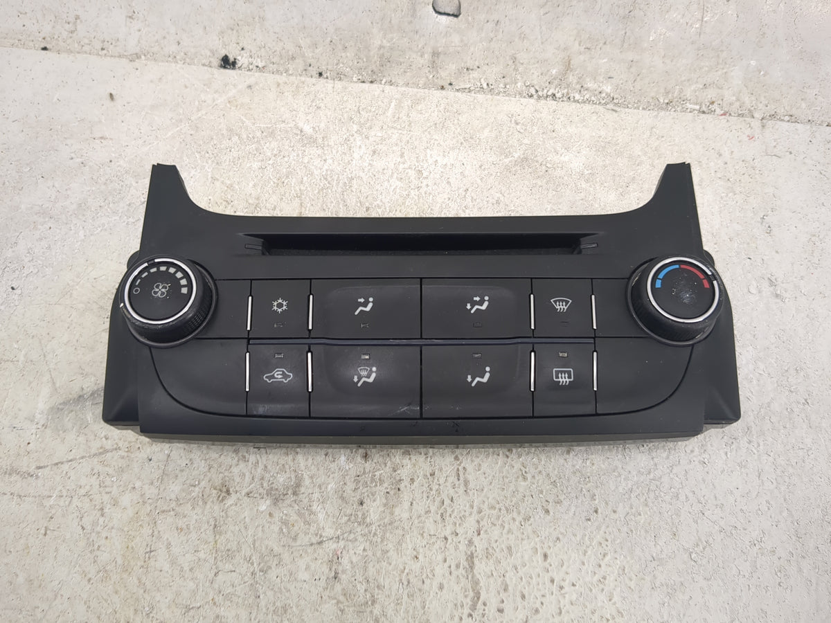0 Chevrolet Malibu Limited Climate Control Module Temperature AC/Heater Replacement Fits Fits 214 2015 2016 OEM Used Auto Pa