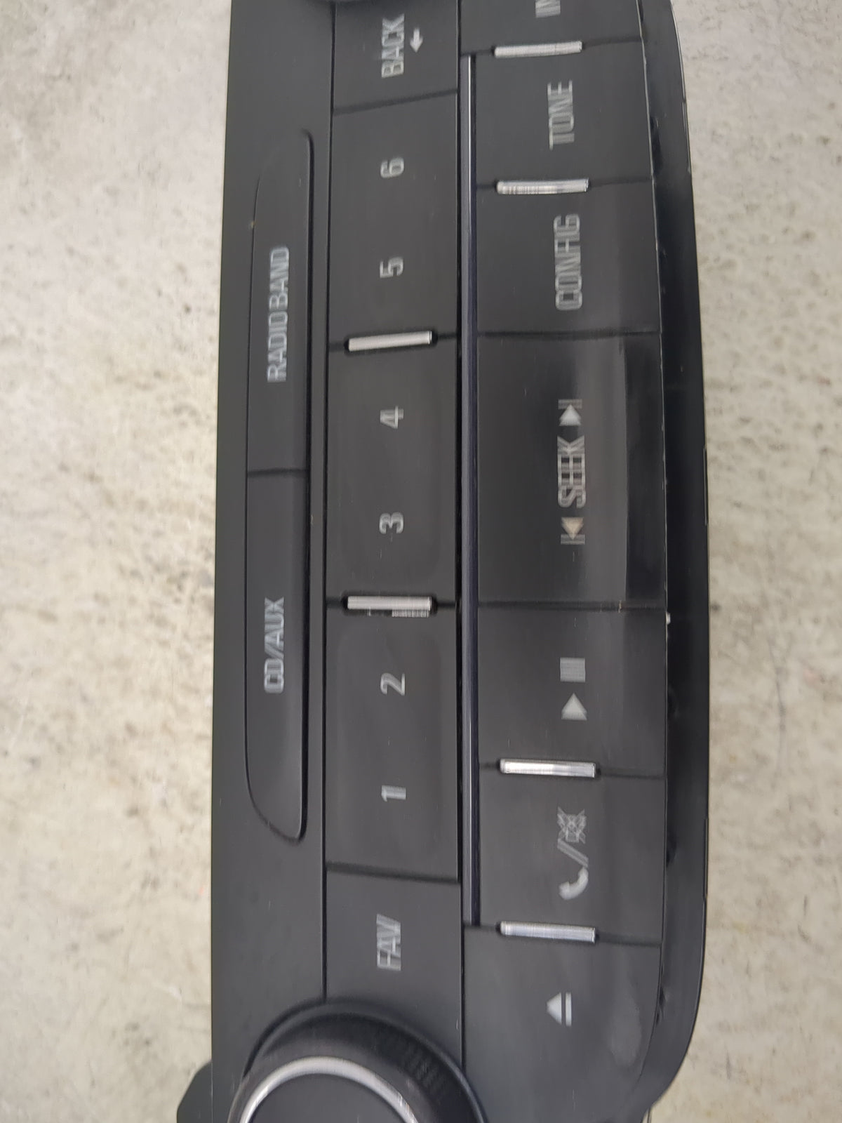 Chevrolet Malibu Limited Radio Control Panel 1223534 - Oemusedautoparts1.com