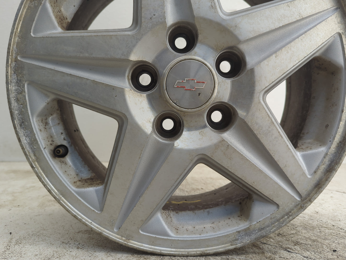 2001-2005 Chevrolet Monte Carlo Oem Wheel Rim - Oemusedautoparts1.com