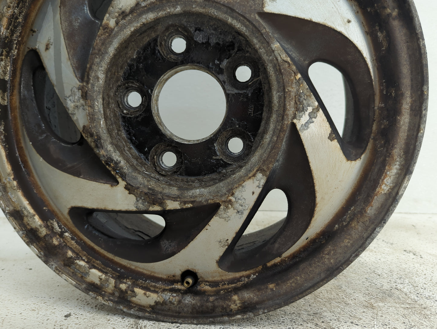1995-2002 Chevrolet S10 Oem Wheel Rim - Oemusedautoparts1.com