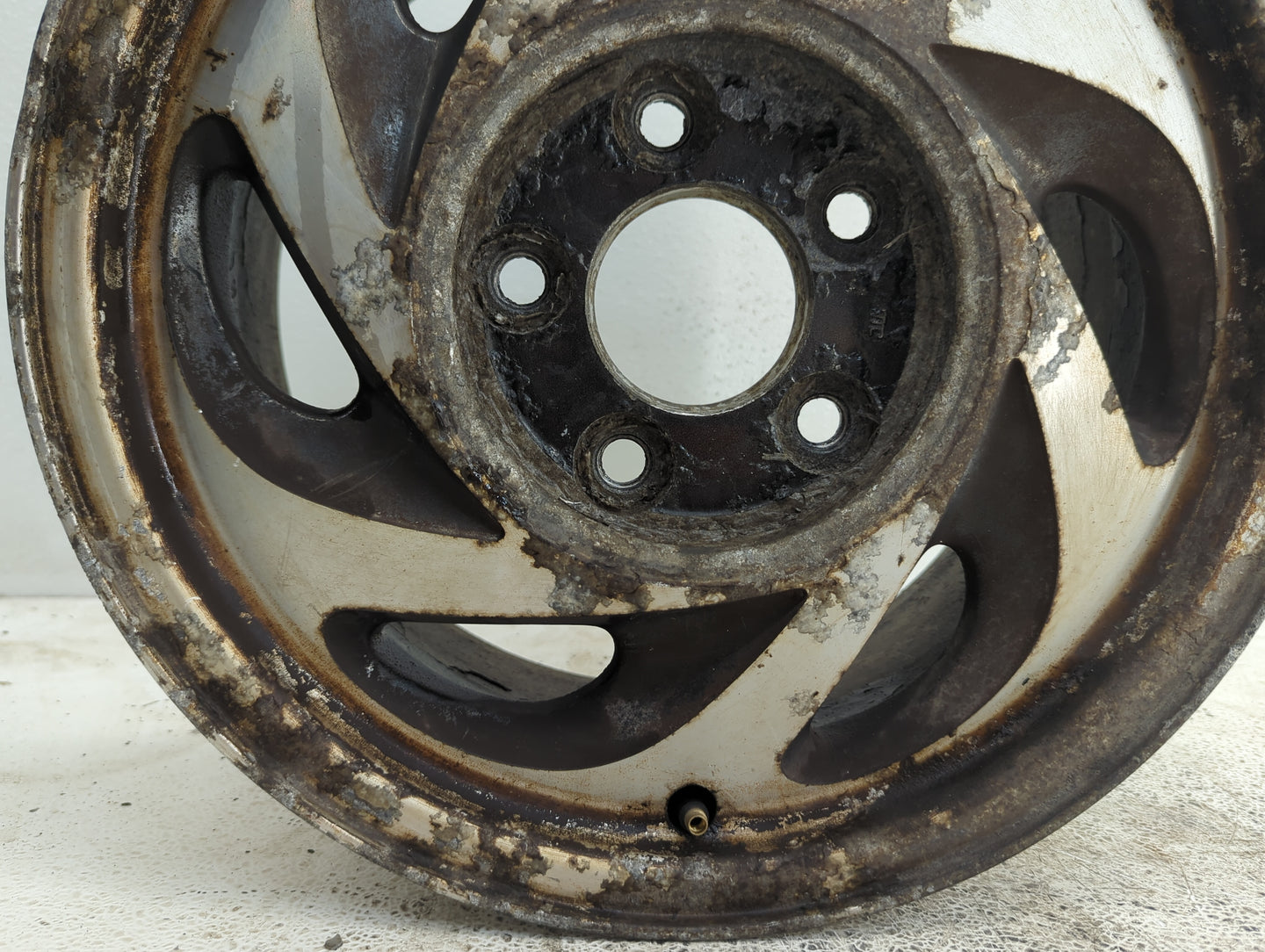 1995-2002 Chevrolet S10 Oem Wheel Rim - Oemusedautoparts1.com