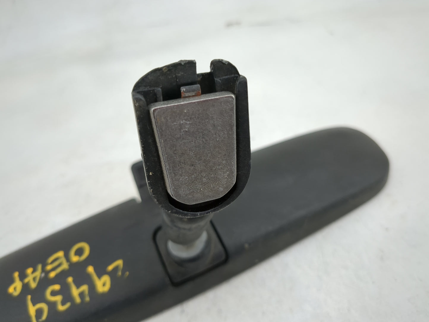 0 Chevrolet S10 Interior Rear View Mirror Replacement OEM Fits OEM Used Auto Parts - Oemusedautoparts1.com