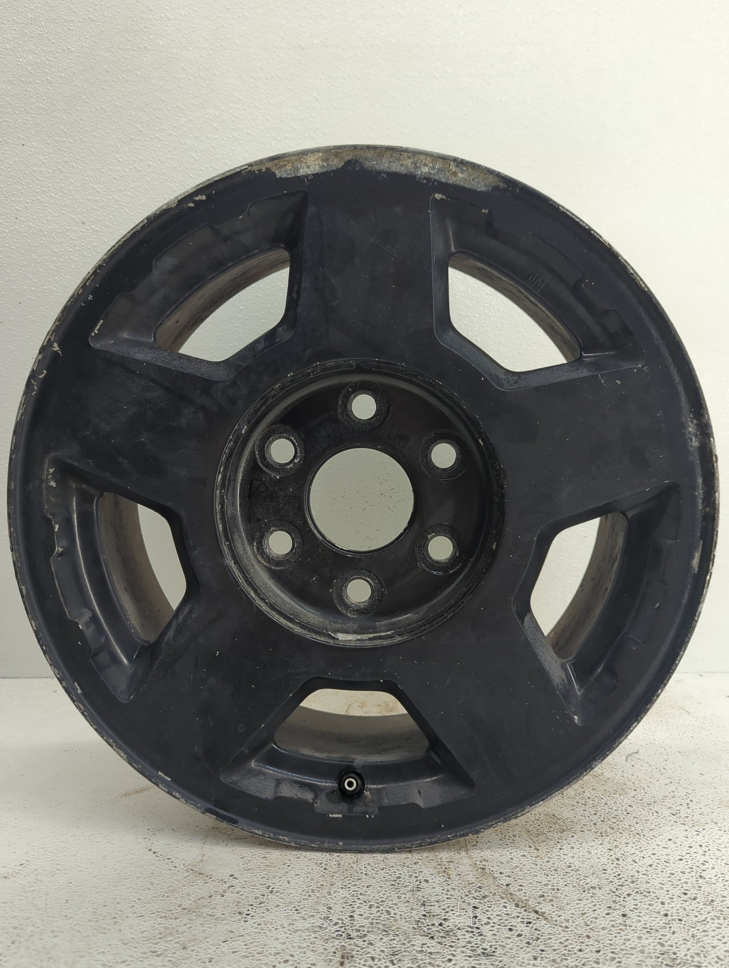 Chevrolet Silverado Oem Wheel Rim Black - Oemusedautoparts1.com