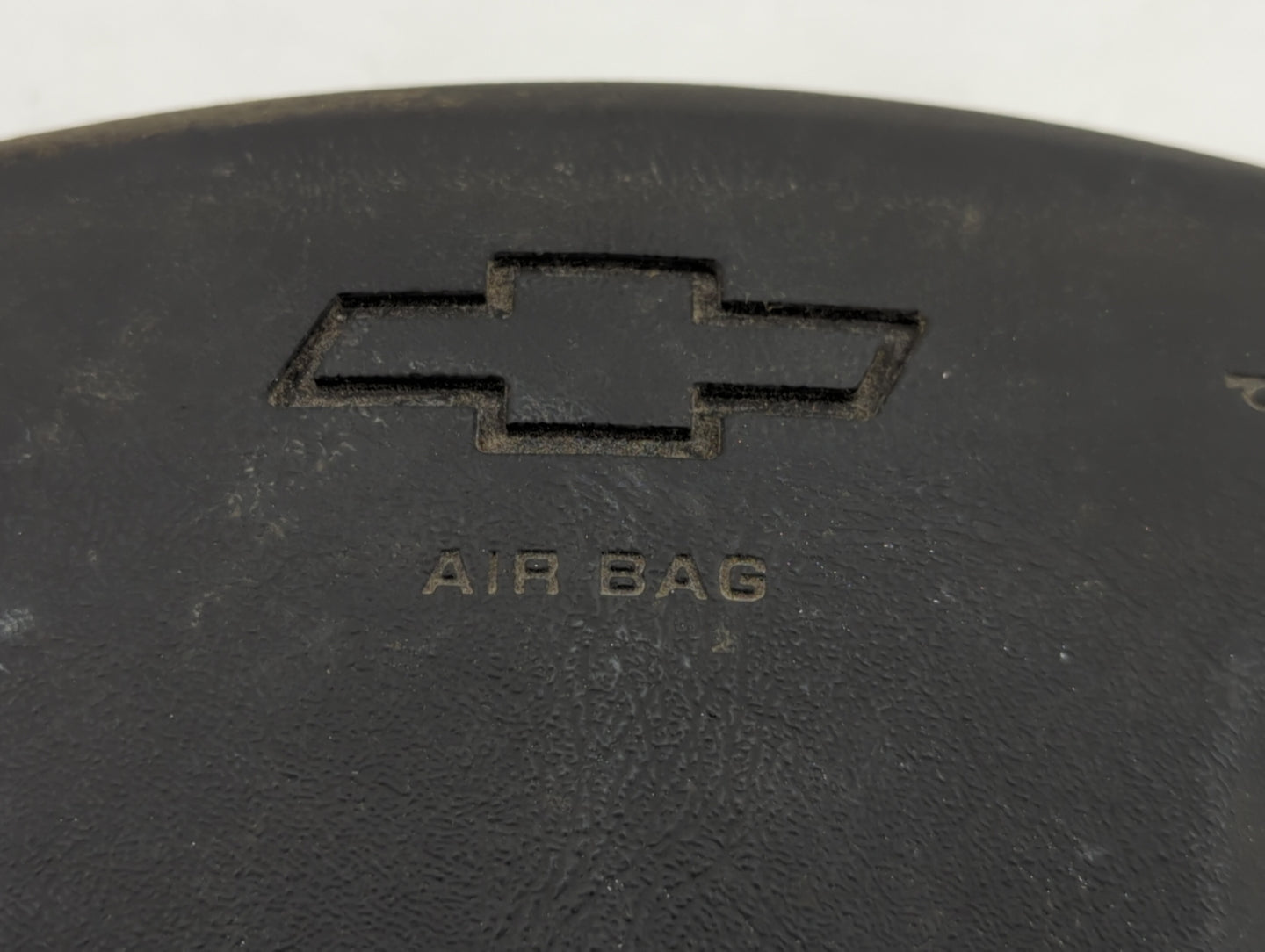 2003 Chevrolet Silverado 1500 Air Bag Driver Left Steering Wheel Mounted 1138031 - Oemusedautoparts1.com