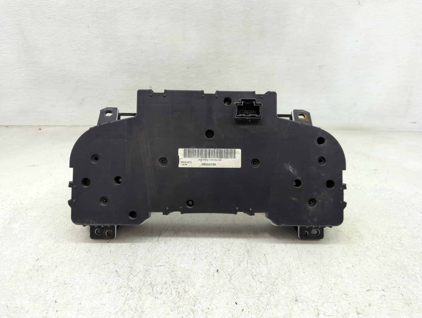 2011 Chevrolet Silverado 1500 Instrument Cluster Speedometer Gauges Fits OEM Used Auto Parts - Oemusedautoparts1.com