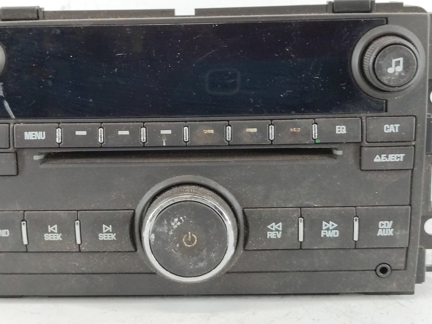 2010-2013 Chevrolet Silverado 1500 Radio AM FM Cd Player Receiver Replacement P/N:20934593 Fits OEM Used Auto Parts - Oemuse