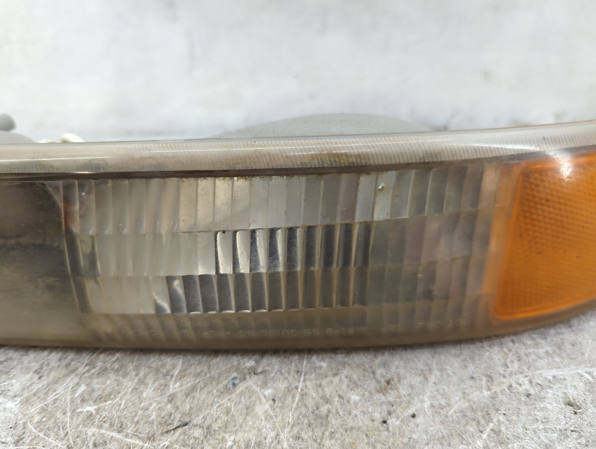 1999-2002 Chevrolet Silverado 1500 Driver Left Oem Front Light Lamp 1222122 - Oemusedautoparts1.com