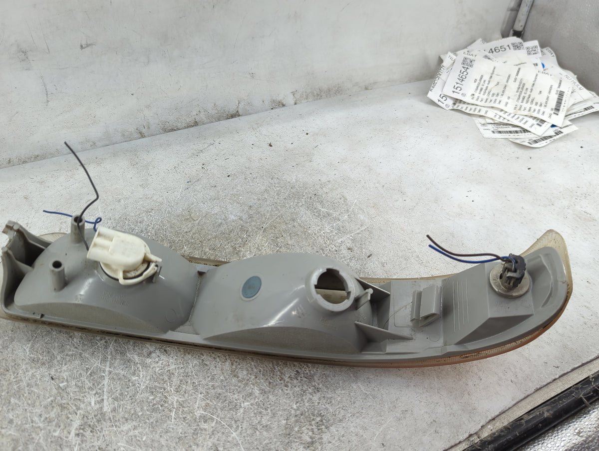 1999-2002 Chevrolet Silverado 1500 Driver Left Oem Front Light Lamp 1222122 - Oemusedautoparts1.com