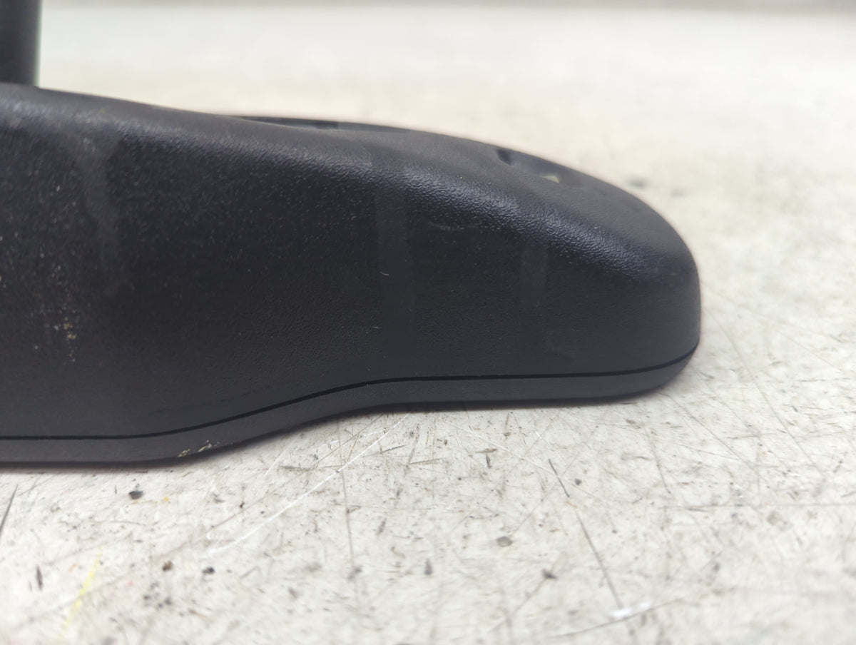 2009-2013 Chevrolet Silverado 1500 Interior Rear View Mirror Replacement OEM Fits OEM Used Auto Parts - Oemusedautoparts1.co