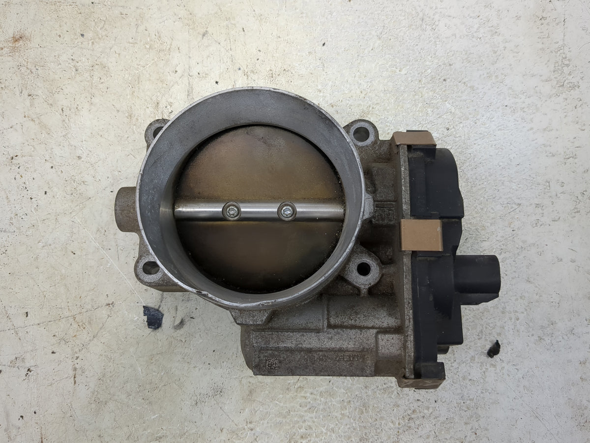 2009-2013 Chevrolet Silverado 1500 Throttle Body Fits Fits 2009 2010 2011 2012 2013 2014 2015 OEM Used Auto Parts - Oemuseda