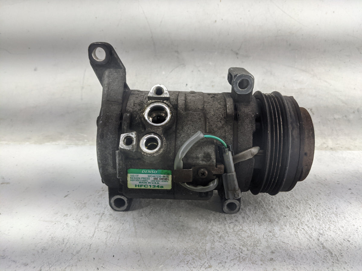 2003 Chevrolet Silverado 1500 Air Conditioning A/c Ac Compressor Oem 1359928 - Oemusedautoparts1.com