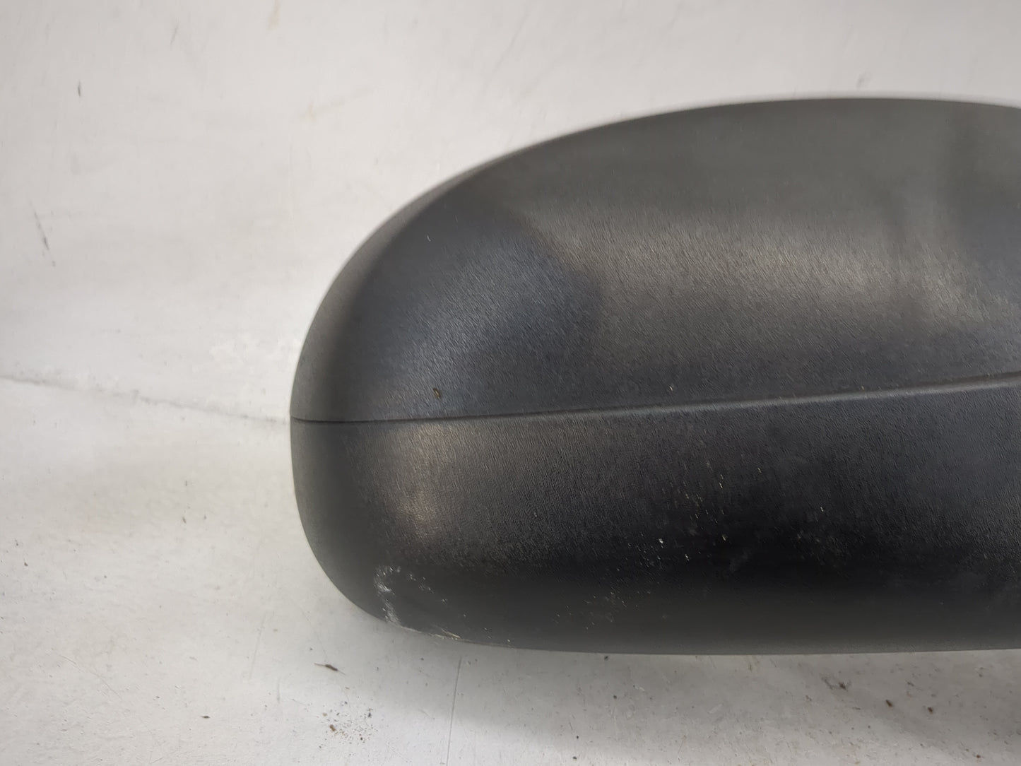 2007-2013 Chevrolet Silverado 1500 Passenger Side View Mirror - Right Door Mirror OEM Used - Oemusedautoparts1.com