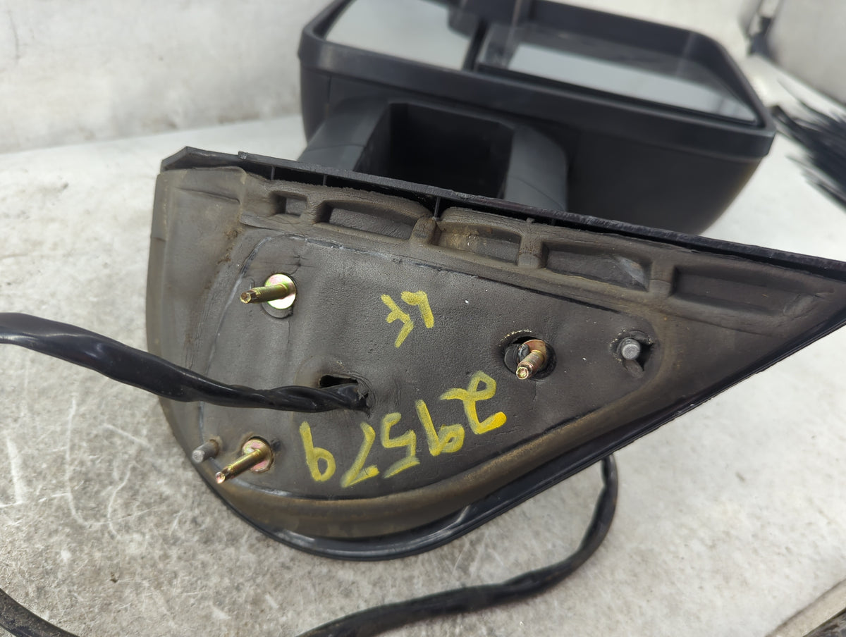 2007-2013 Chevrolet Silverado 1500 Driver Side View Mirror - Left Door Mirror OEM Used - Oemusedautoparts1.com