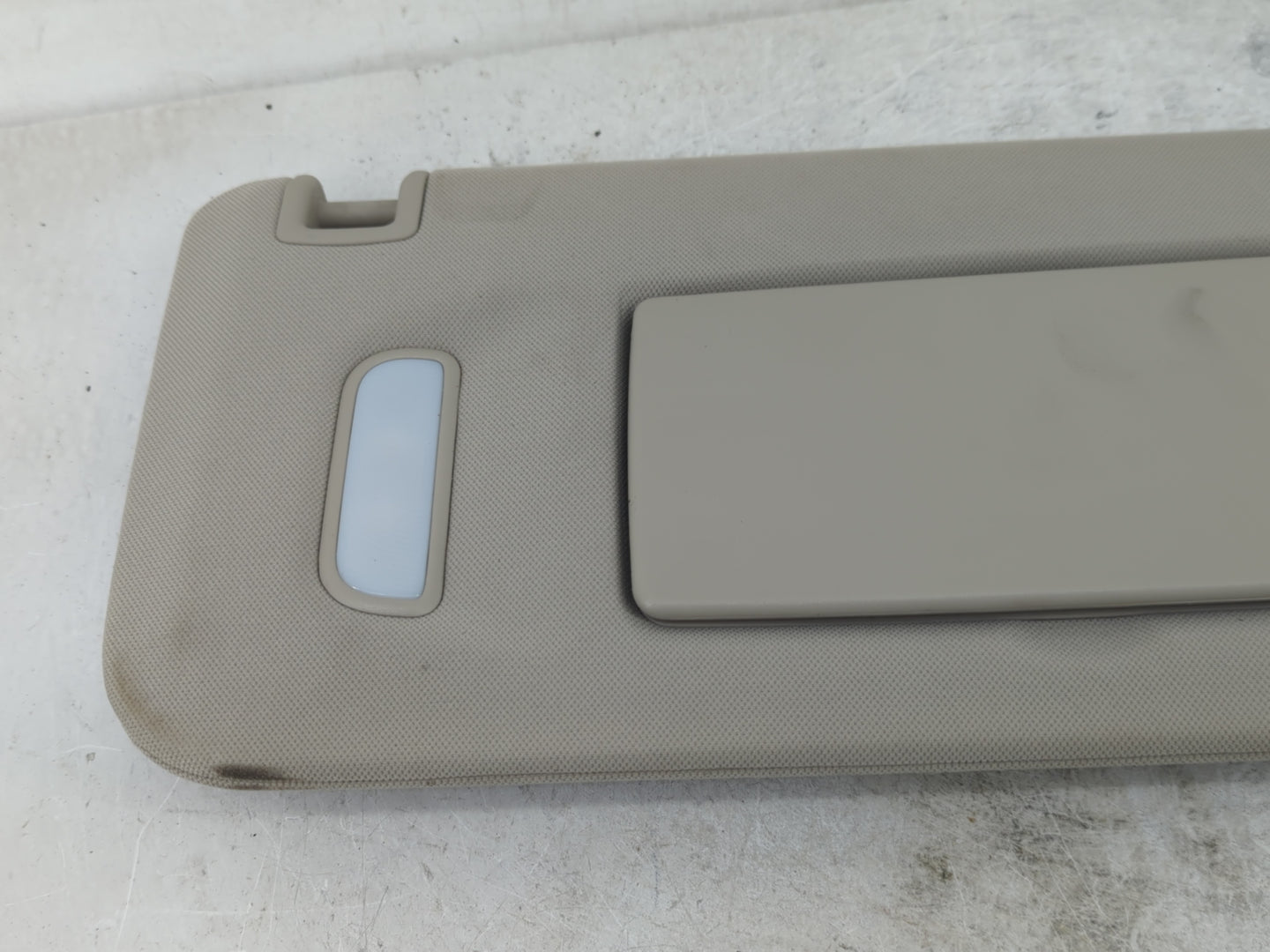 2007-2013 Chevrolet Silverado 1500 Sun Visor Shade Replacement Passenger Right Mirror Fits OEM Used Auto Parts - Oemusedauto