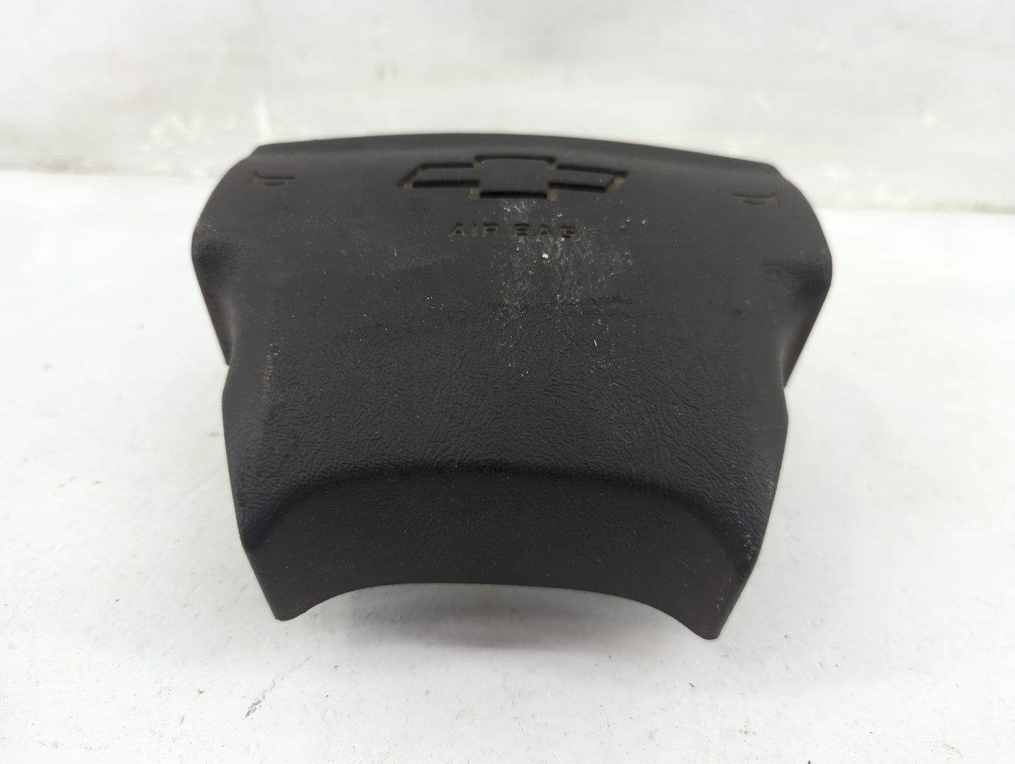 2003 Chevrolet Silverado 1500 Air Bag Driver Left Steering Wheel Mounted - Oemusedautoparts1.com