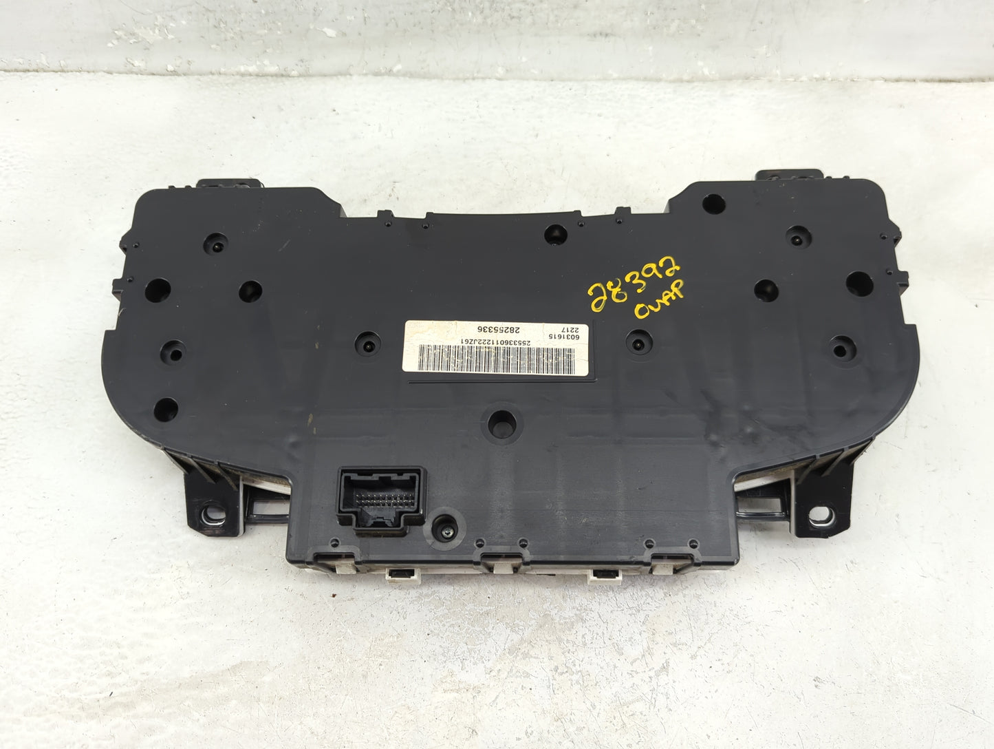 0 Chevrolet Silverado 1500 Pickup Instrument Cluster Speedometer Gauges Fits OEM Used Auto Parts - Oemusedautoparts1.com