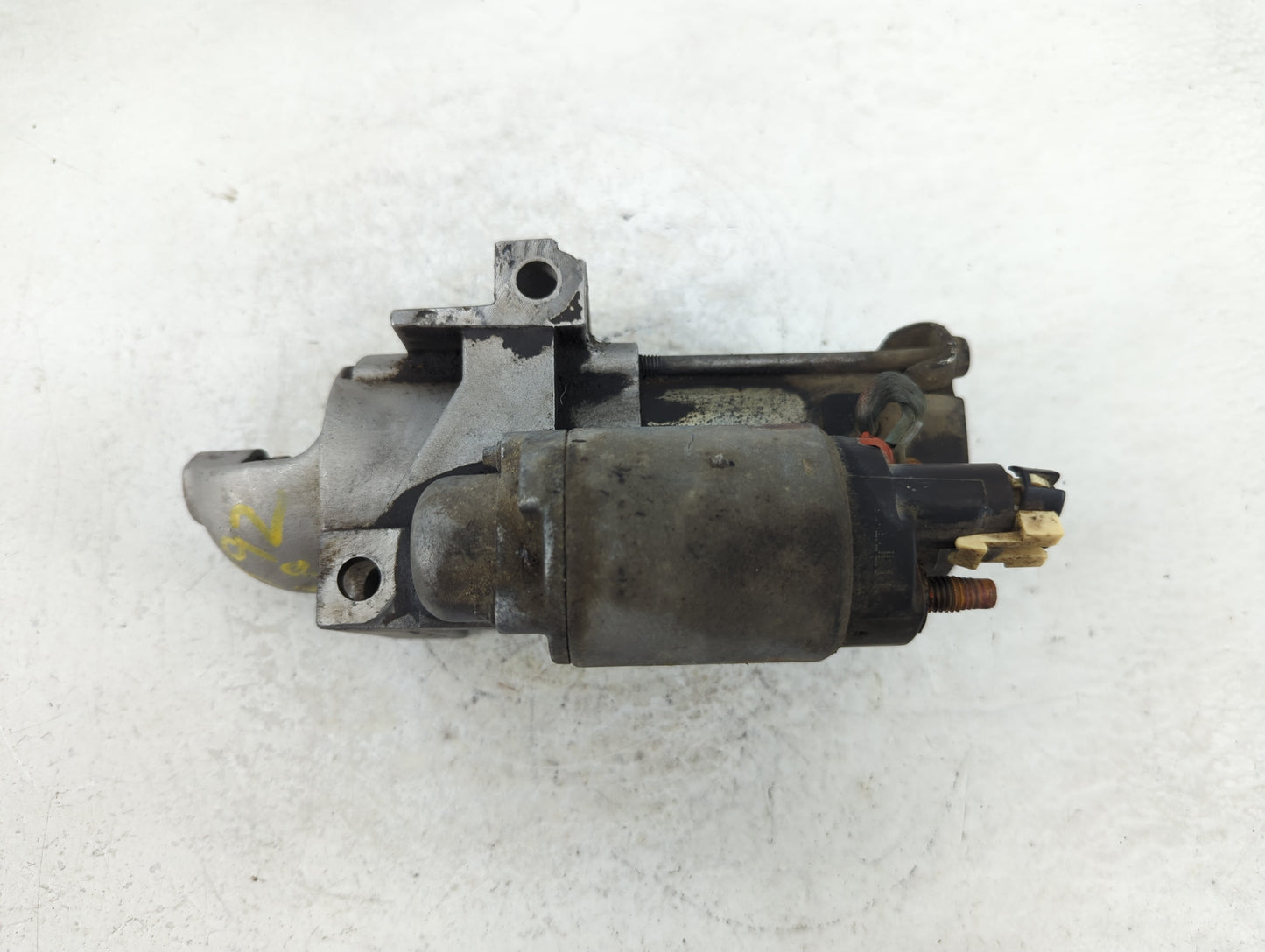 0 Chevrolet Silverado 1500 Pickup Car Starter Motor Solenoid OEM Fits Fits 209 2010 2011 2012 2013 2014 OEM Used Auto Parts 