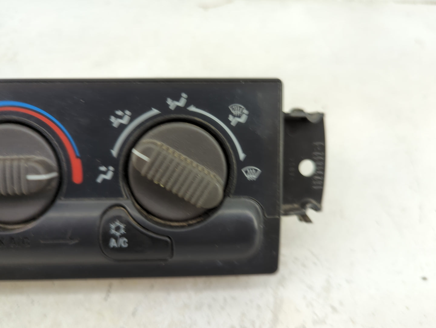 0 Chevrolet Silverado 1500 Pickup Climate Control Module Temperature AC/Heater Replacement Fits Fits 1999 200 2001 2002 OEM 