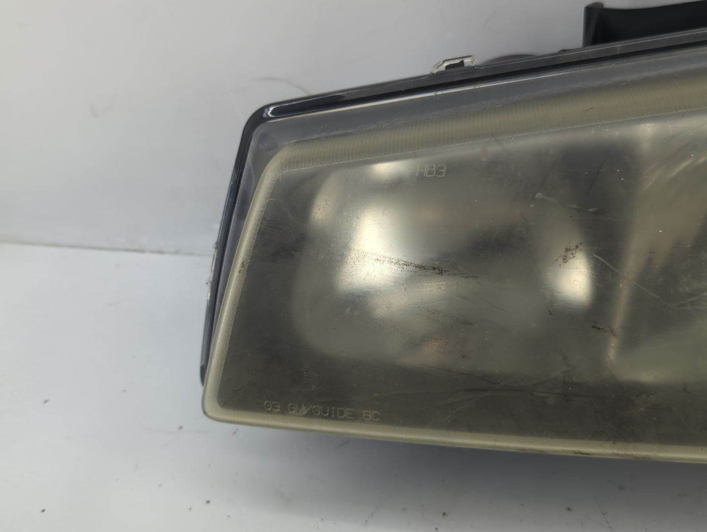 Chevrolet Silverado 1500 Pickup Driver Left Oem Head Light Headlight Lamp - Oemusedautoparts1.com