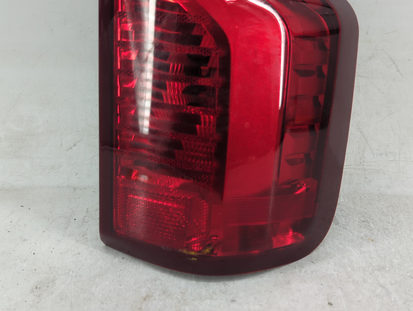 2022 Silverado 2500 Driver Left Side Deck Lid Mounted Tail Light - Oemusedautoparts1.com