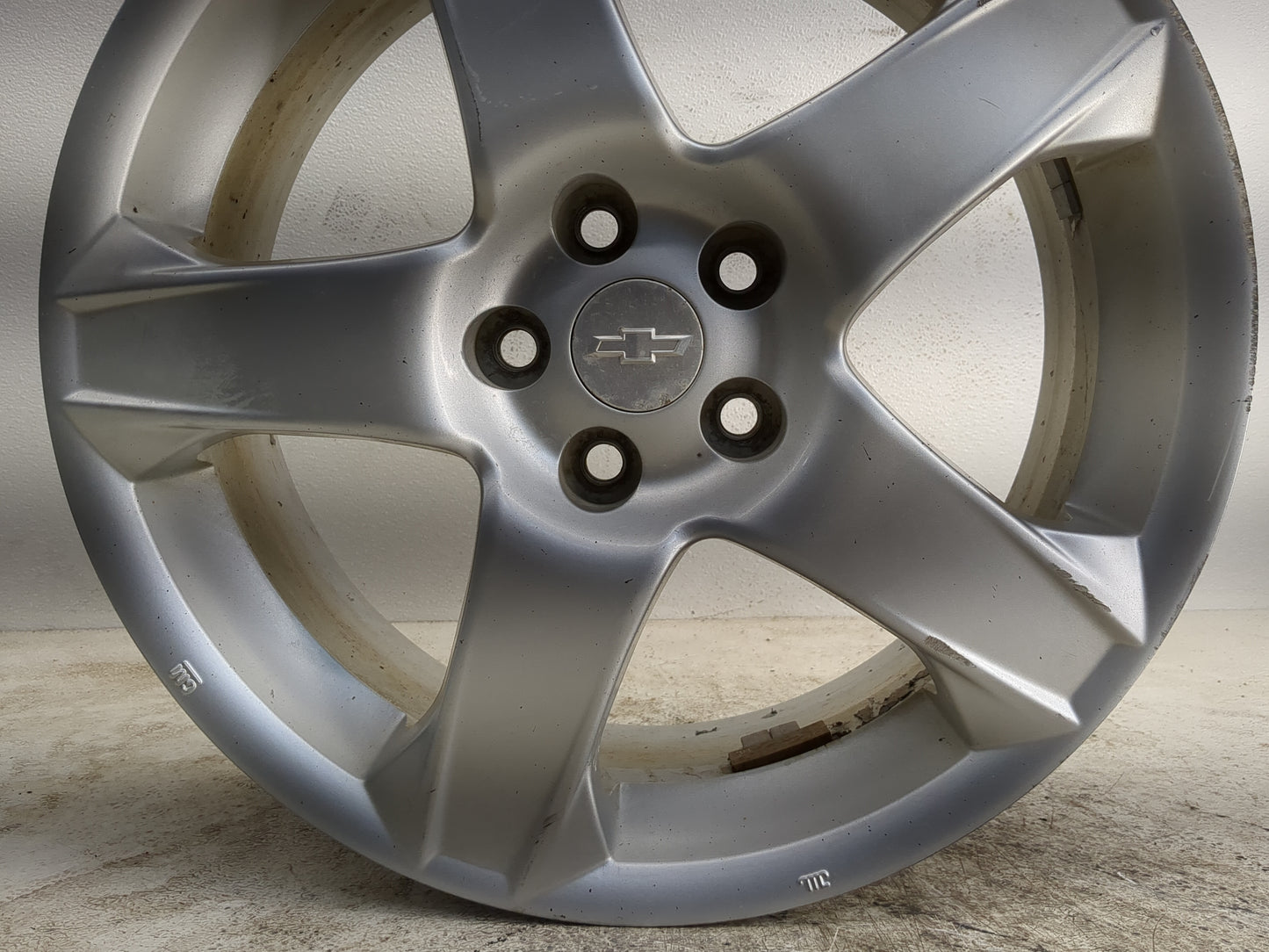 2012-2016 Chevrolet Sonic Oem Wheel Rim - Oemusedautoparts1.com