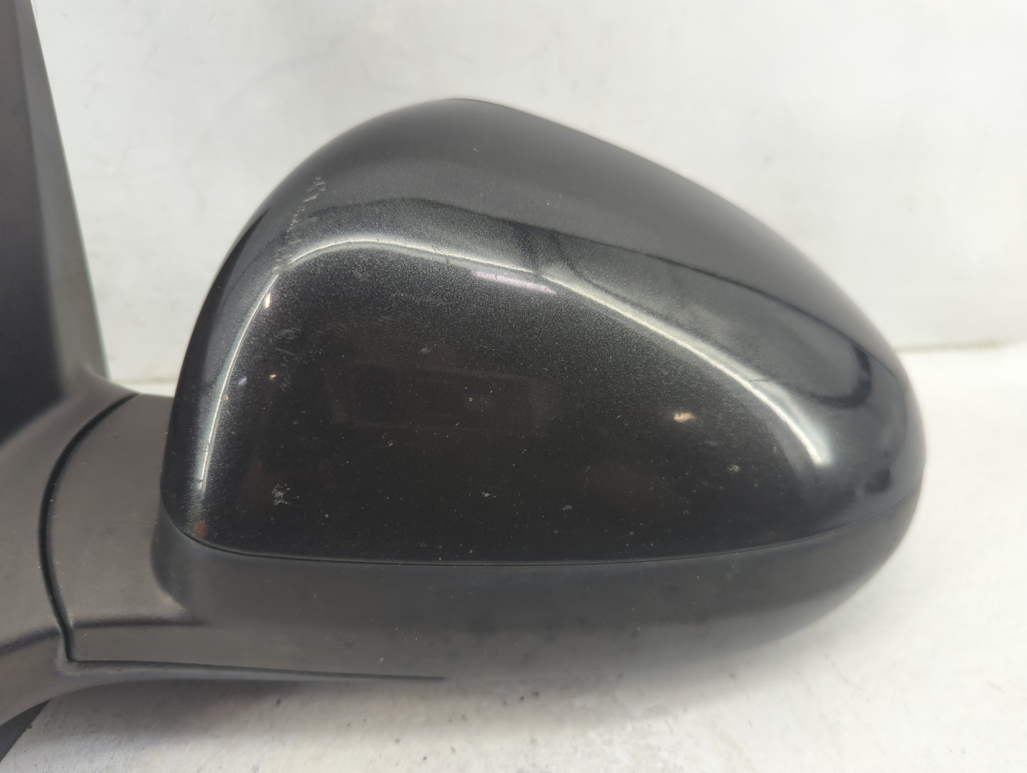 2013-2014 Chevrolet Sonic Driver Side View Mirror - Left Door Mirror OEM Used - Oemusedautoparts1.com