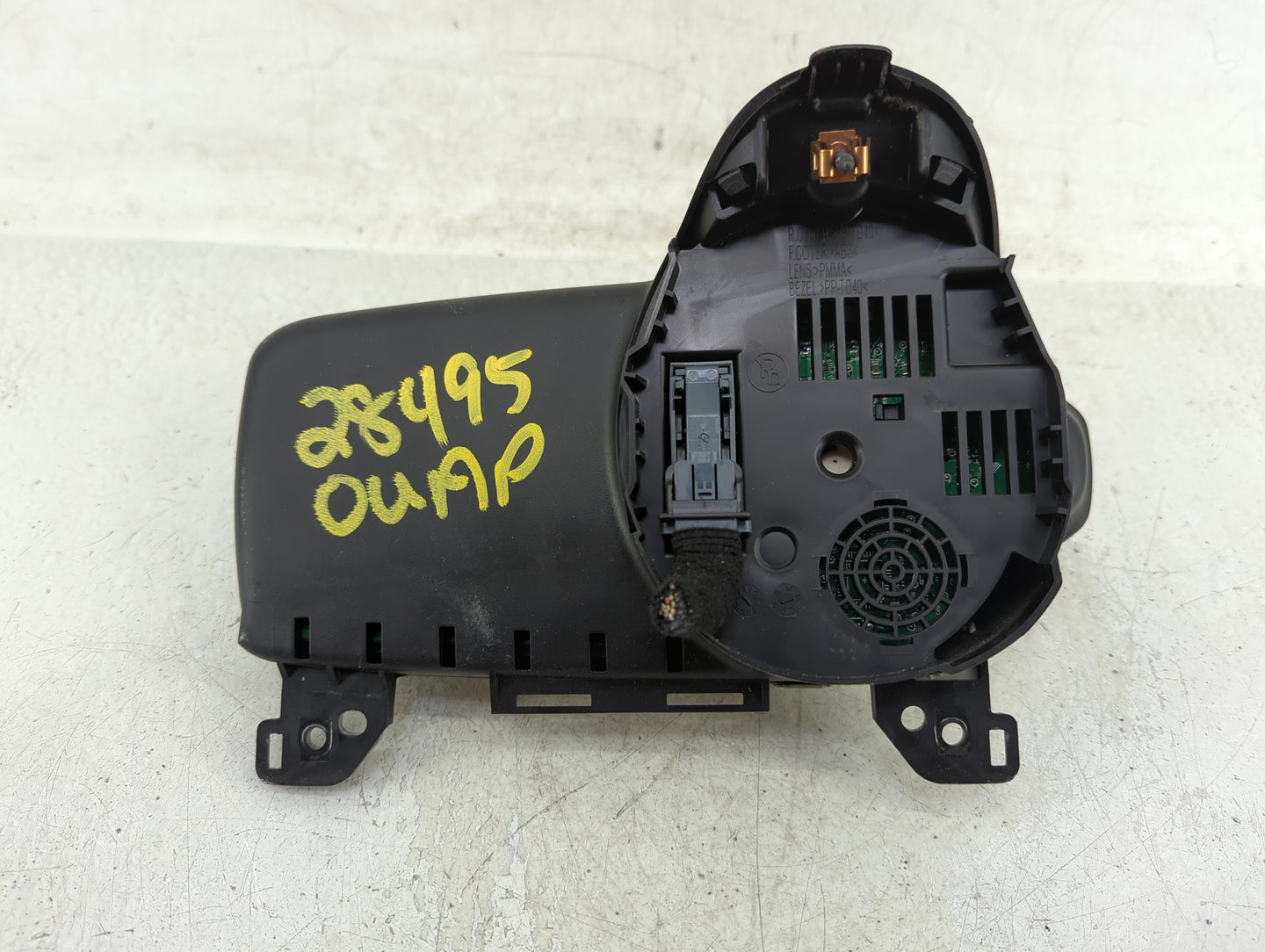 2013-2014 Chevrolet Sonic Instrument Cluster Speedometer Gauges Fits Fits 2013 2014 OEM Used Auto Parts - Oemusedautoparts1.